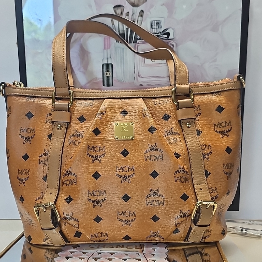 MCM Cognac Visetos Medium‎ Zip Top 2 Way Shopper Bag EUC